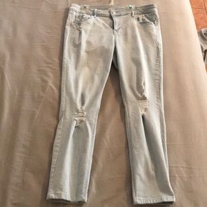 Old navy rockstar super skinny jeans with rips